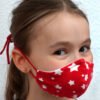 Kindermaskenbunte-Masken-bunte-KindermaskenMasken-Kinder-Masken-Stoffschoene-Stoffmaskenlustige-Masken-Geschaeft-in-Wien-kaufen-online-bestellenKindermaske-bunte-Stoffmasken-Sterne-auf-rot